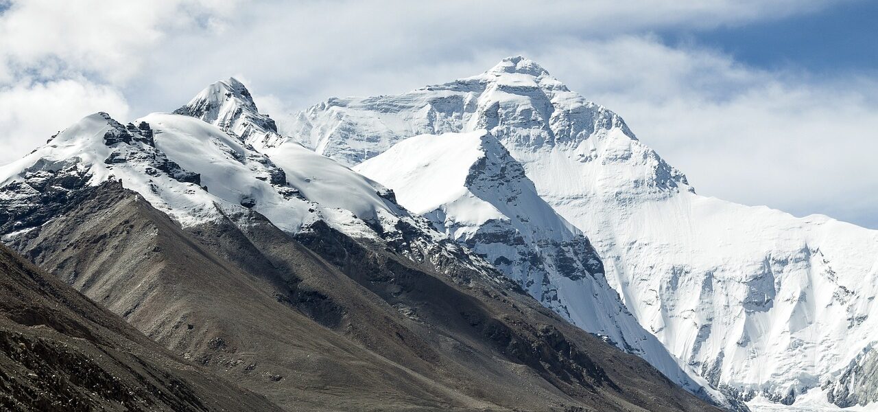 How Long Does It Take to Climb Mount Everest